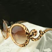 Free shipping European Style Weave Embellished PC Sunglasses - Leopard