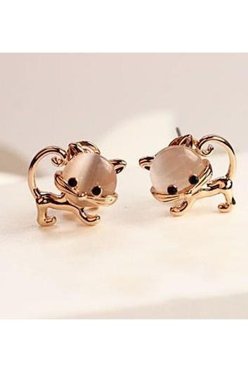 Free Shipping Cute Cat Shape Design Metal Earrings